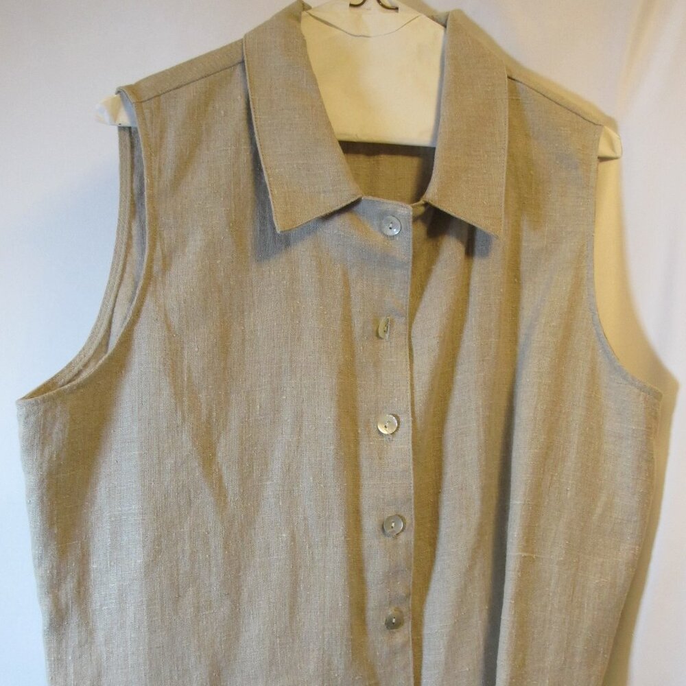 Orvis natural linen sleeveless top or vest  18